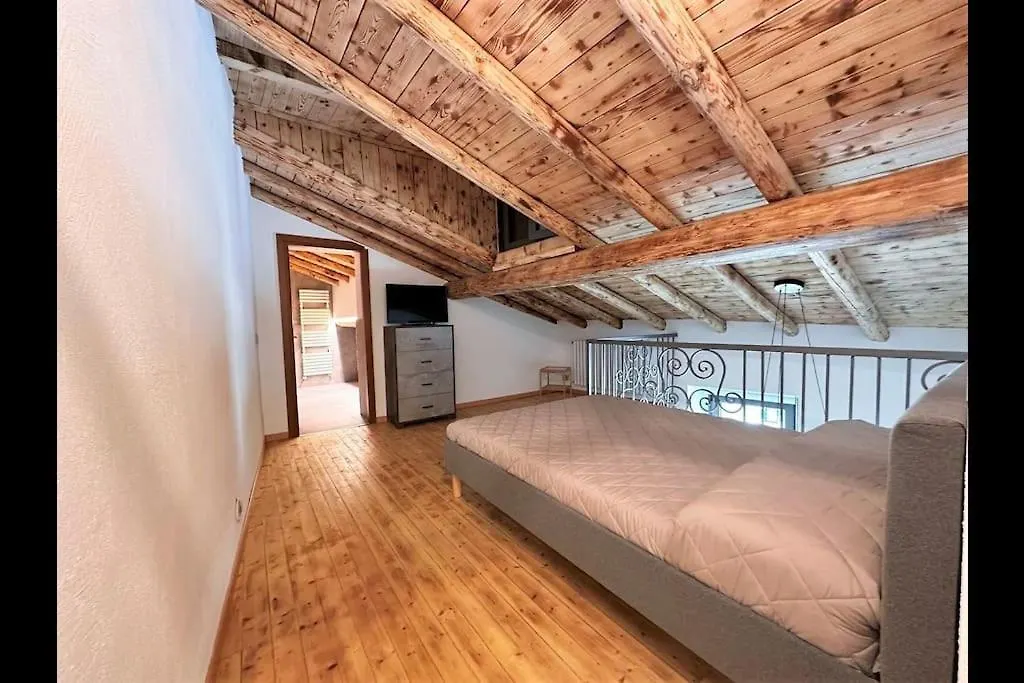 Mulino Royal - Argegno Lake Como 0*,  Италия